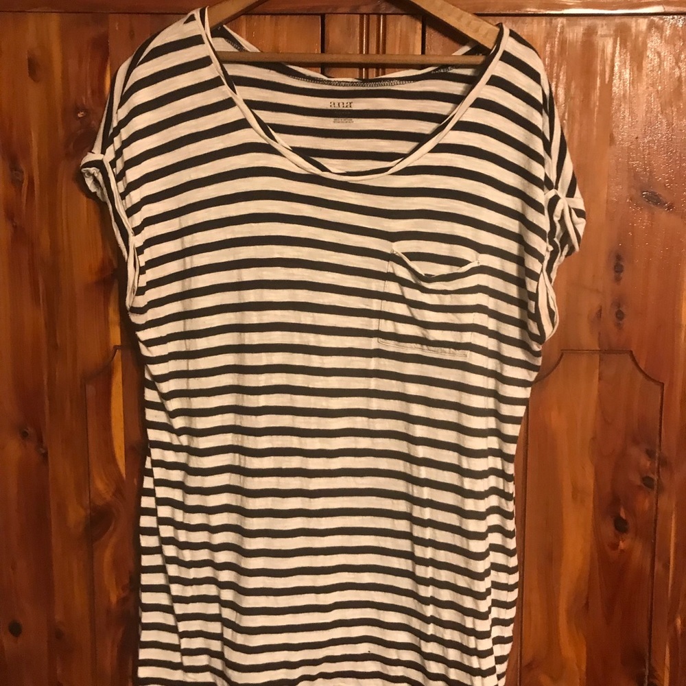 Black and White Striped Scoop Neck Tee
